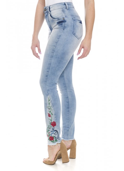 calça jeans feminina com bordado